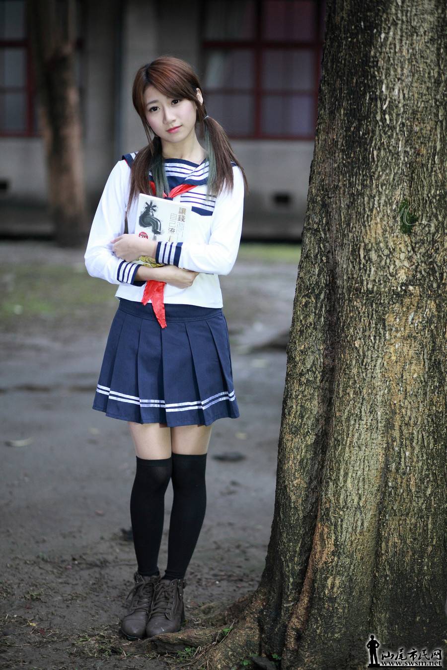 邻居家的小妹妹,已经读大学了