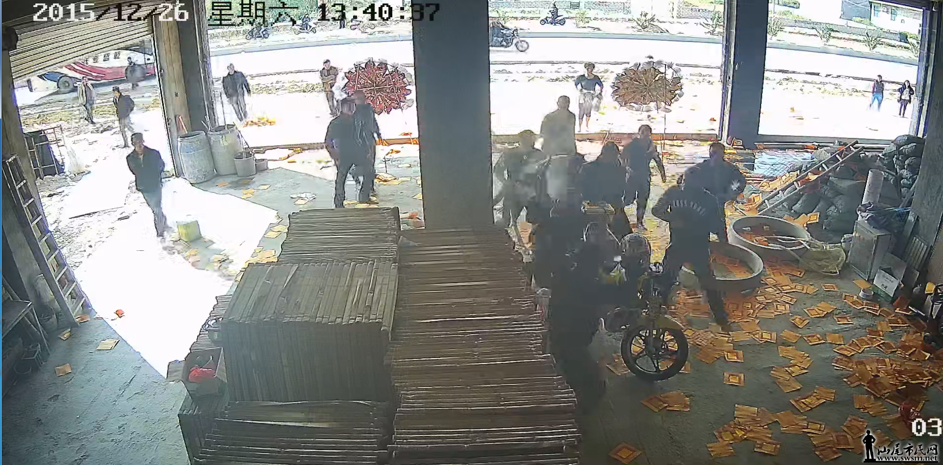QQ��ͼ20151228092438.png