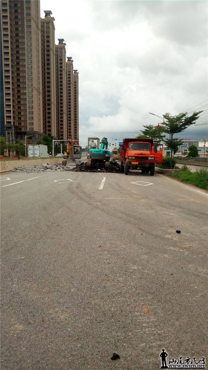 My PicturesP70719-144725.jpg