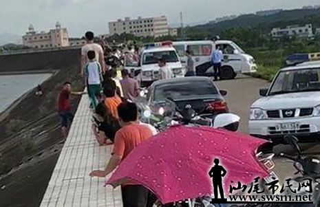 ��ƽˮ�ⷢ�ָ�ʬ���ѱ����������ϰ���