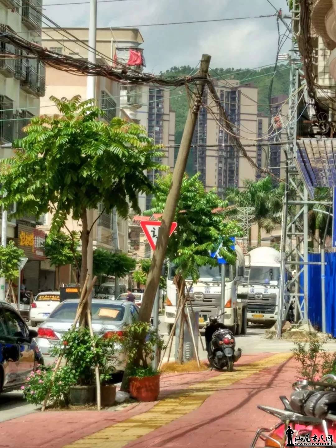 ��Σ һһ �����س�''��Ӣ·''