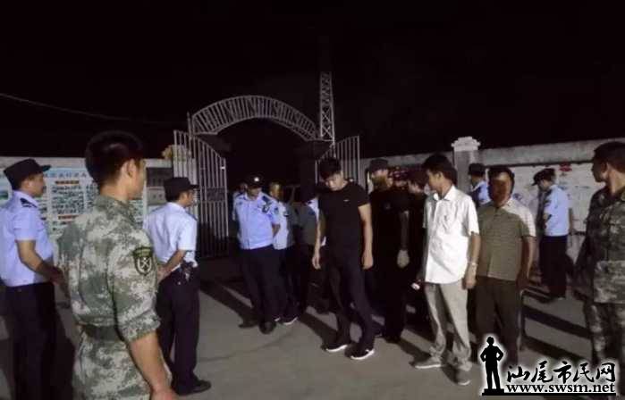 40����ͻ���ж���ץ����Щ�ˡ�