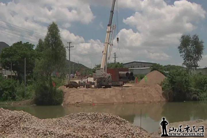 ½�������������ʵ�ֵ��е�ͨ������ʱ������ڽ���ʩ����...