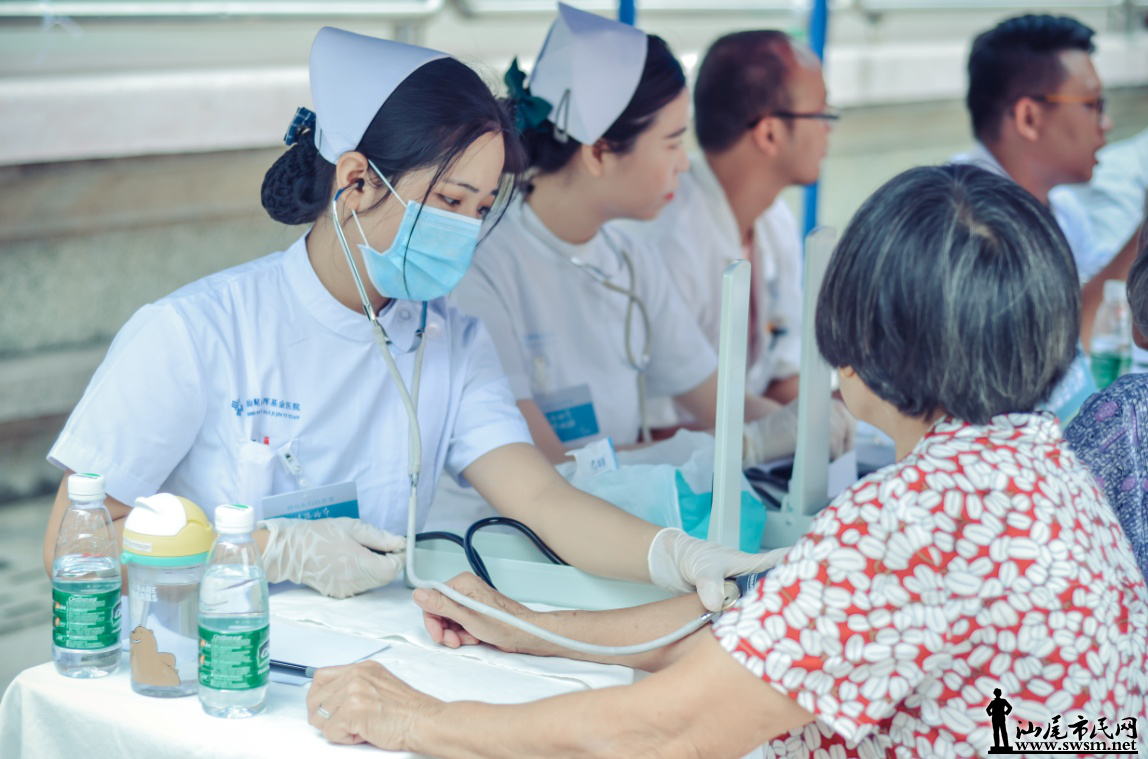 ��ͷ�еĴ��ģ��������ġ��������̡���������