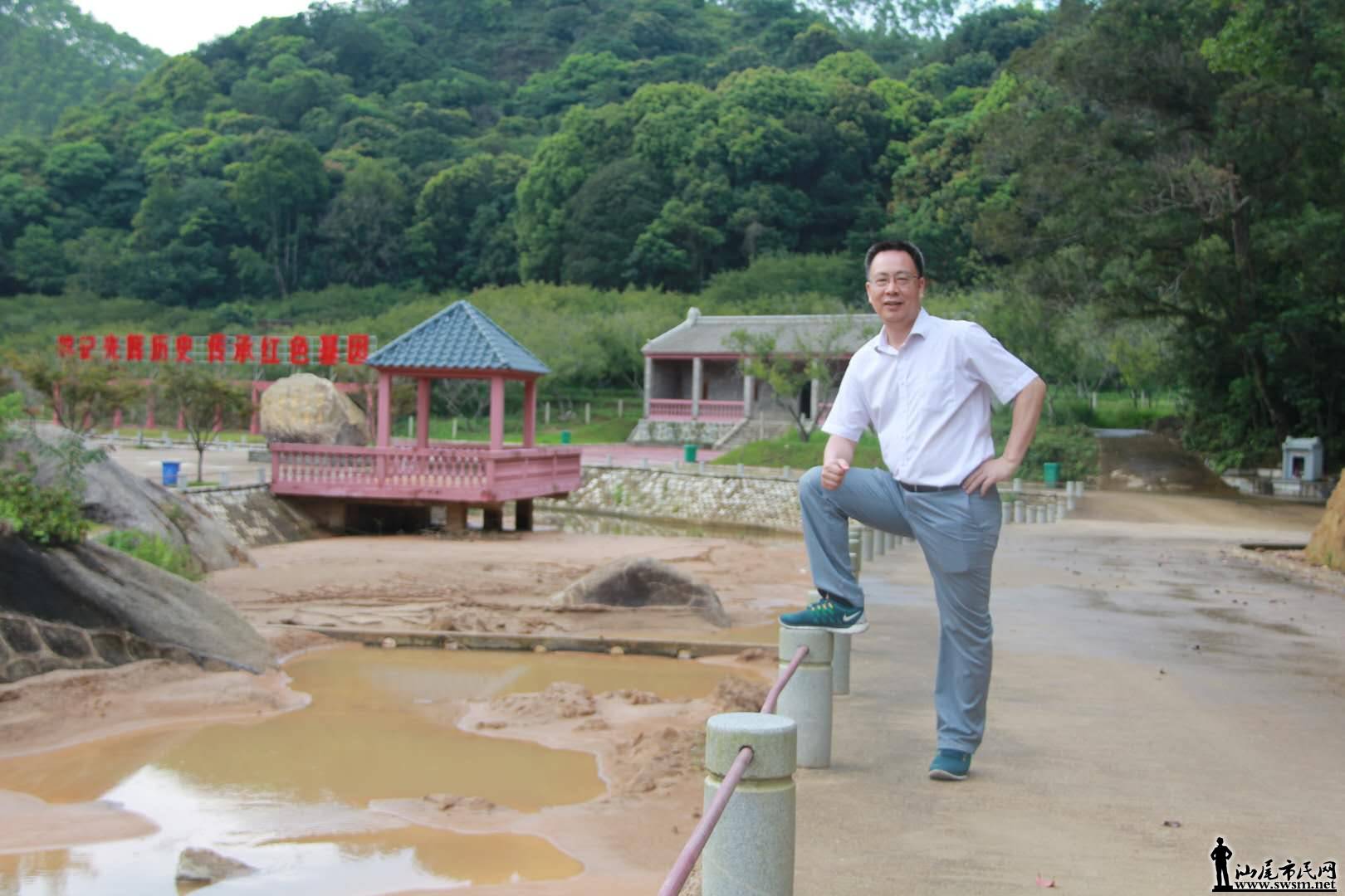 �㶫�����ѧ�쵼���Ӳ��ֳ�Ա���ŵ������ǼѰ�Ҿ�Уַ