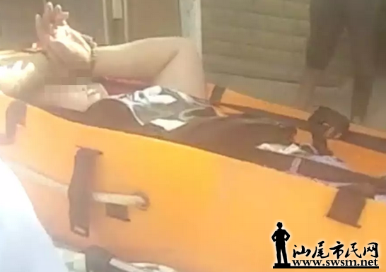 ����һ��Ů��ܾ���ͻ�飬����׹¥...