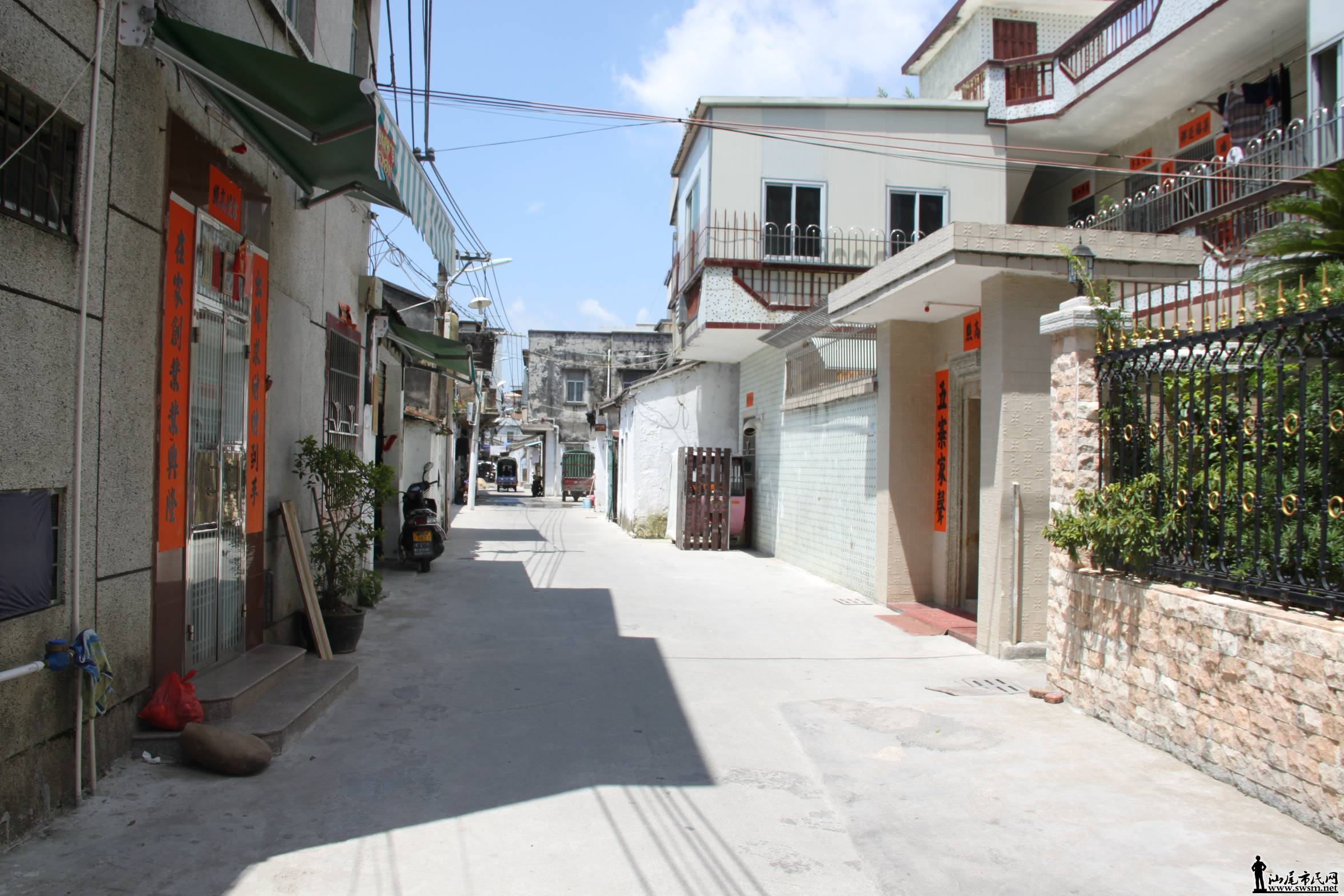 �����سǽ�ͷ��棬�����˷��ɣ�Ĩ���˴��ġ���