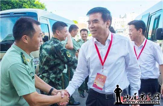 ��������ο��פ�ز��ӹٱ� �������˫ӵ�����ٴ�ͳ 