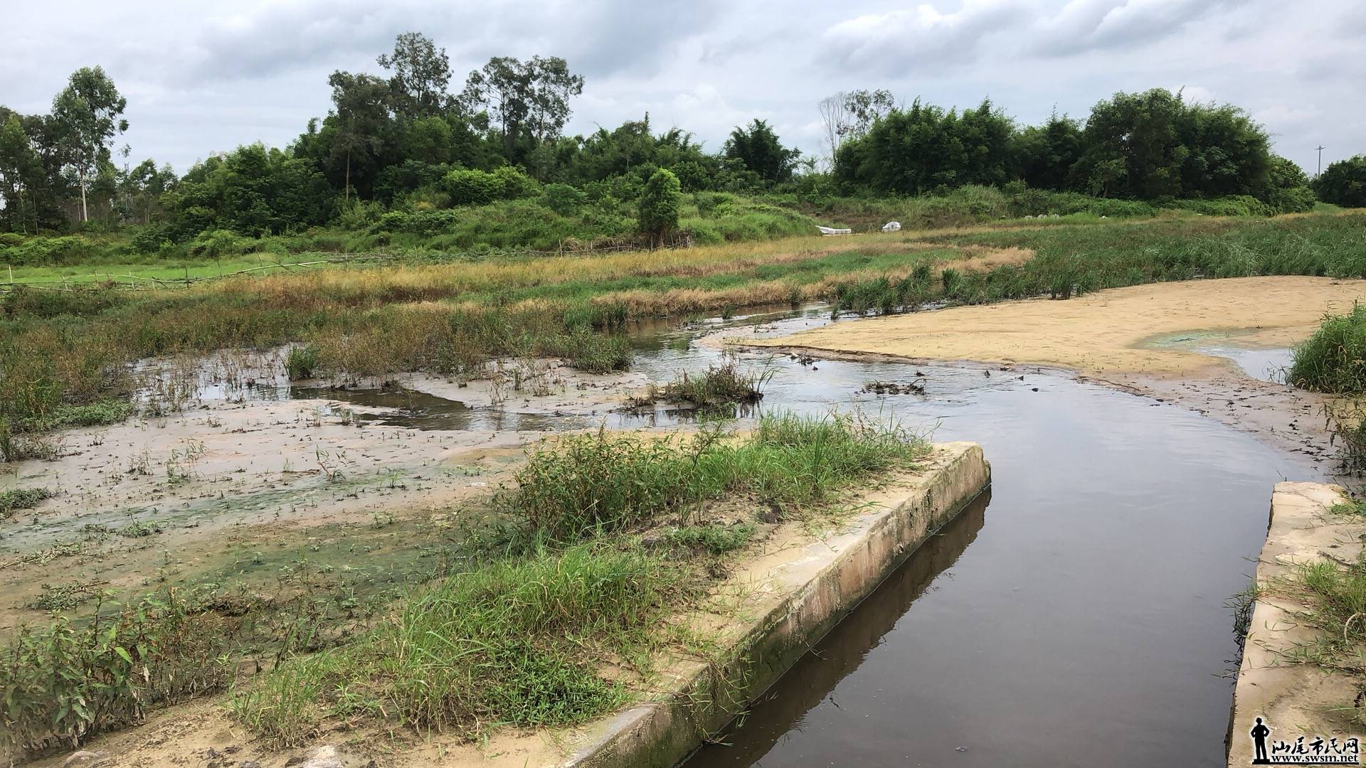 wechat_upload15331030345b614bba0c6e3