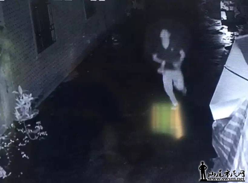 ���ᡰ�����֡�ҹ��Ϯ��·��Ů�ӡ�