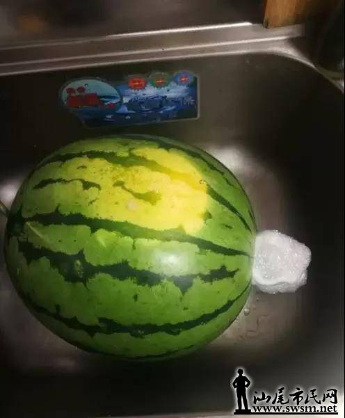 �ص����Ͼ��ڡ��¡���ĭ���Ǳ����ˣ���ҩ�ˣ������ǡ���