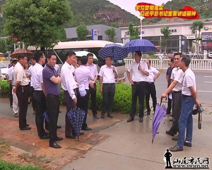 �����ɵ���ɽ��͵�·�����̻���������ʱǿ�����ž����򿪲�ʹ�á�ȷ��ȫ�渴������