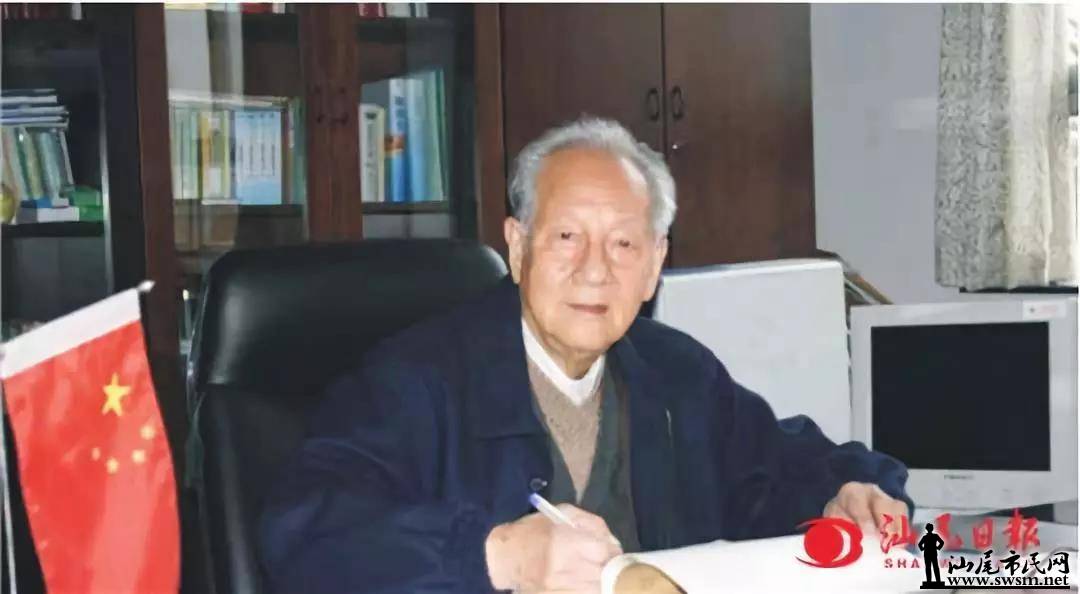 ��β��ɫ�Ļ���Ƭ|����