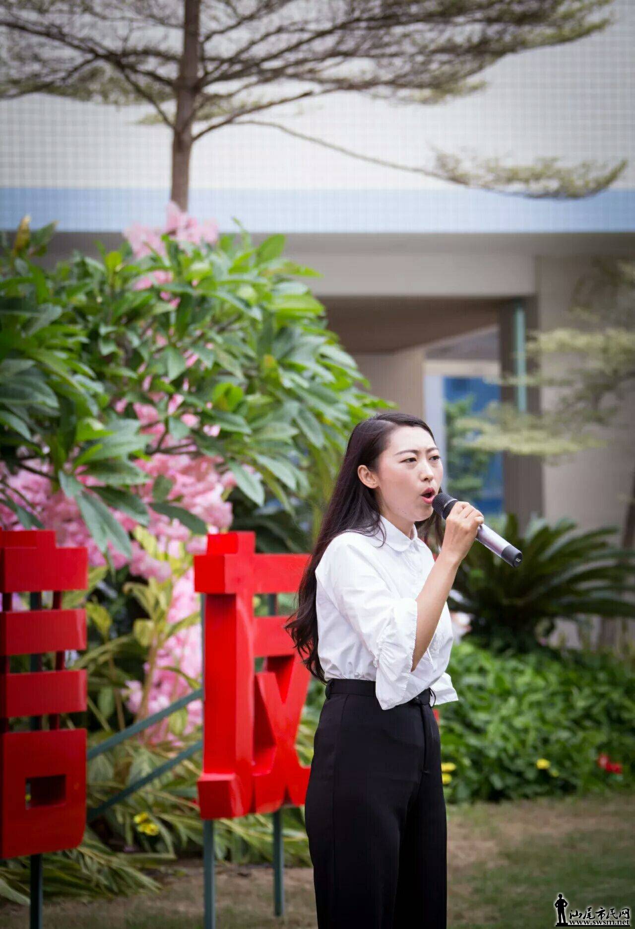 �¾��׽��й�ҽʦ�� ������β�еڶ�����ҽԺ�ٰ�ҽѧ����֮�������ݽ��