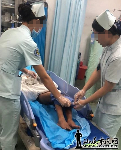 ���ģ���βһ��ͯ����ĸ������...