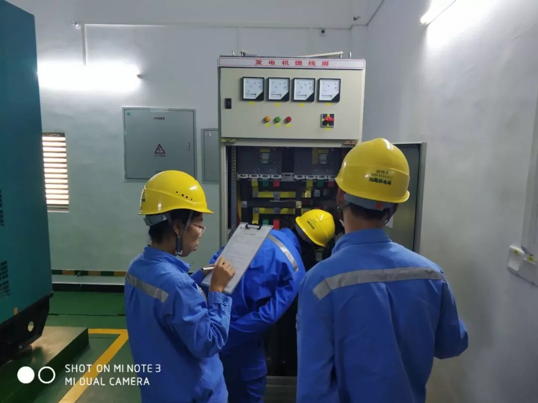 ˫̨���������ڣ���β����ȫ��ӭս