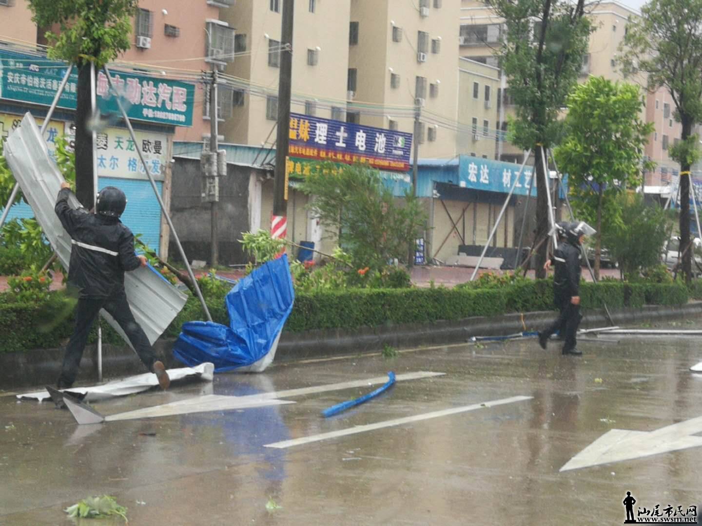 ��ս�ڿ�̨��һ��''���ύ��''