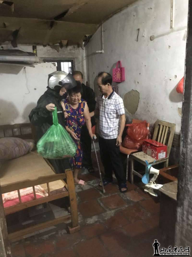 �������Ⱥ����ս���Ϸ����ؿ�̨��