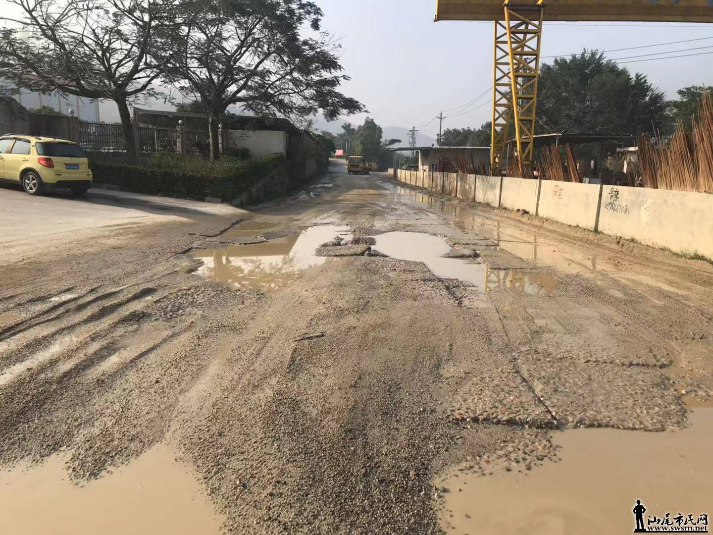 ��������