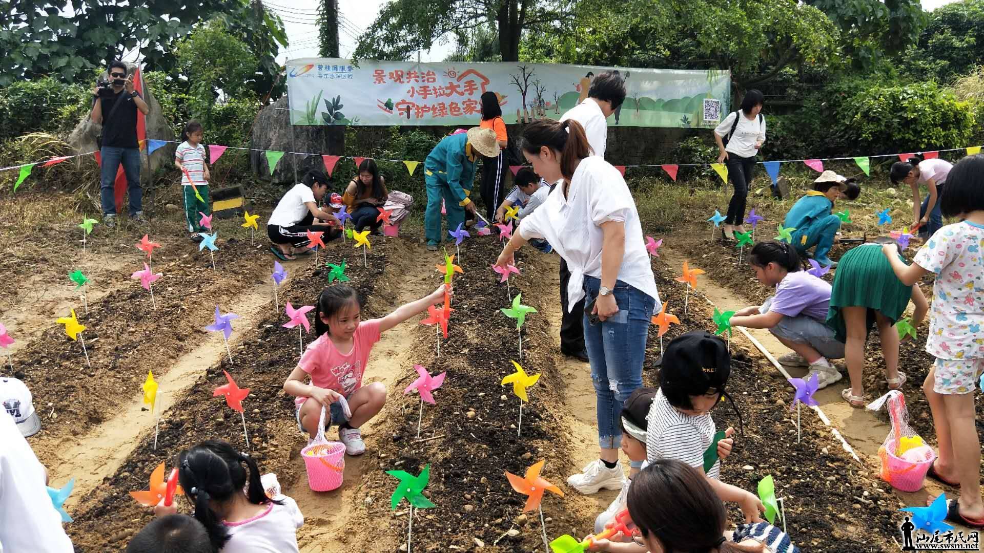 wechat_upload15563736405cc46088c0ff8