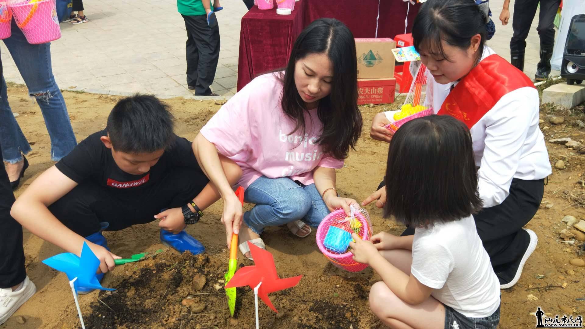 wechat_upload15563736425cc4608a8fad2